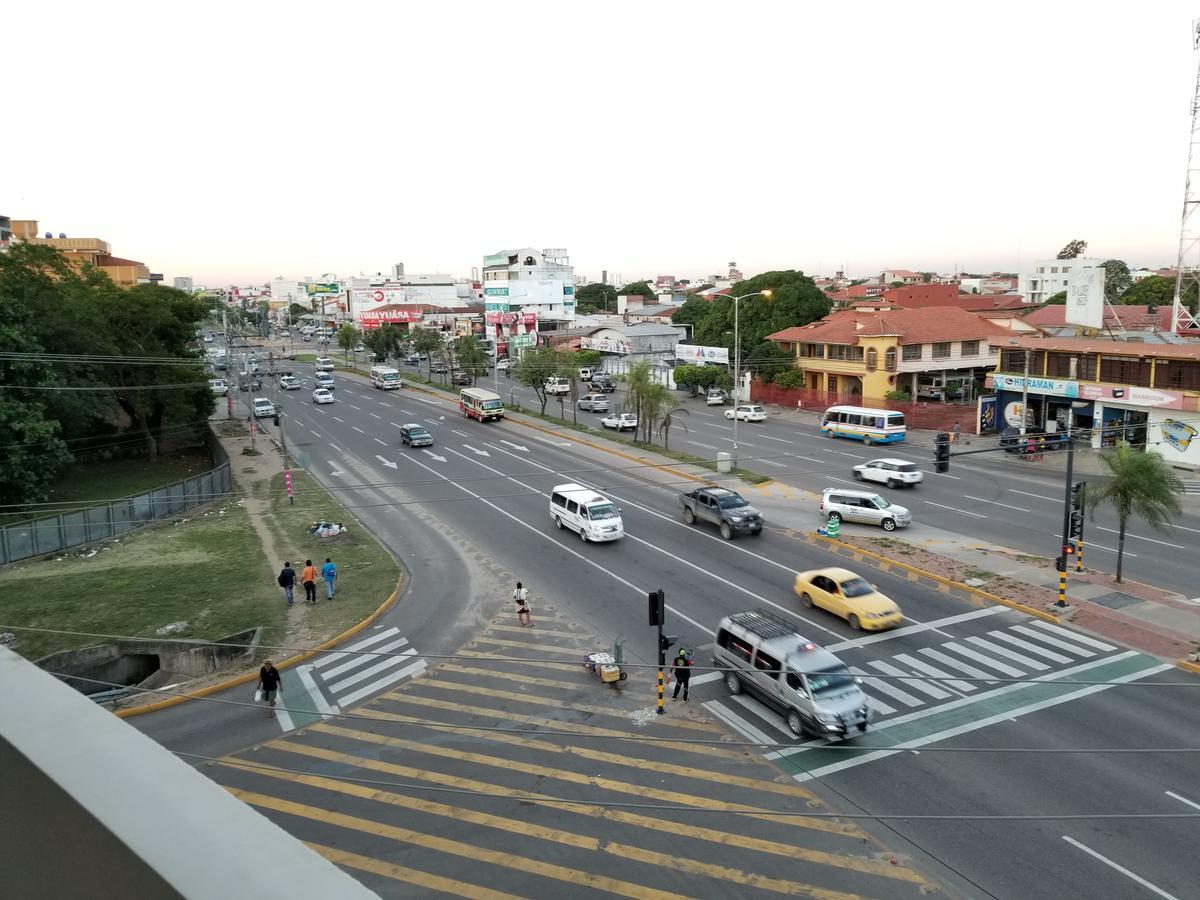 Edificio Las Palmas 3100 Santa Cruz de La Sierra Buitenkant foto